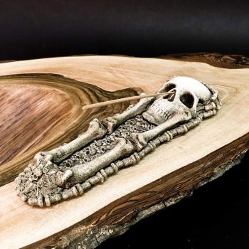 Totenkopf Räucherstabhalter